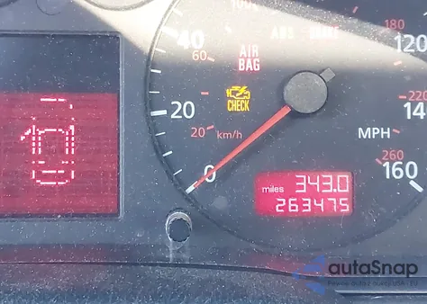 2001 Audi A4 1.8 T из США, поврежденный, VIN WAUDC68D51A051991